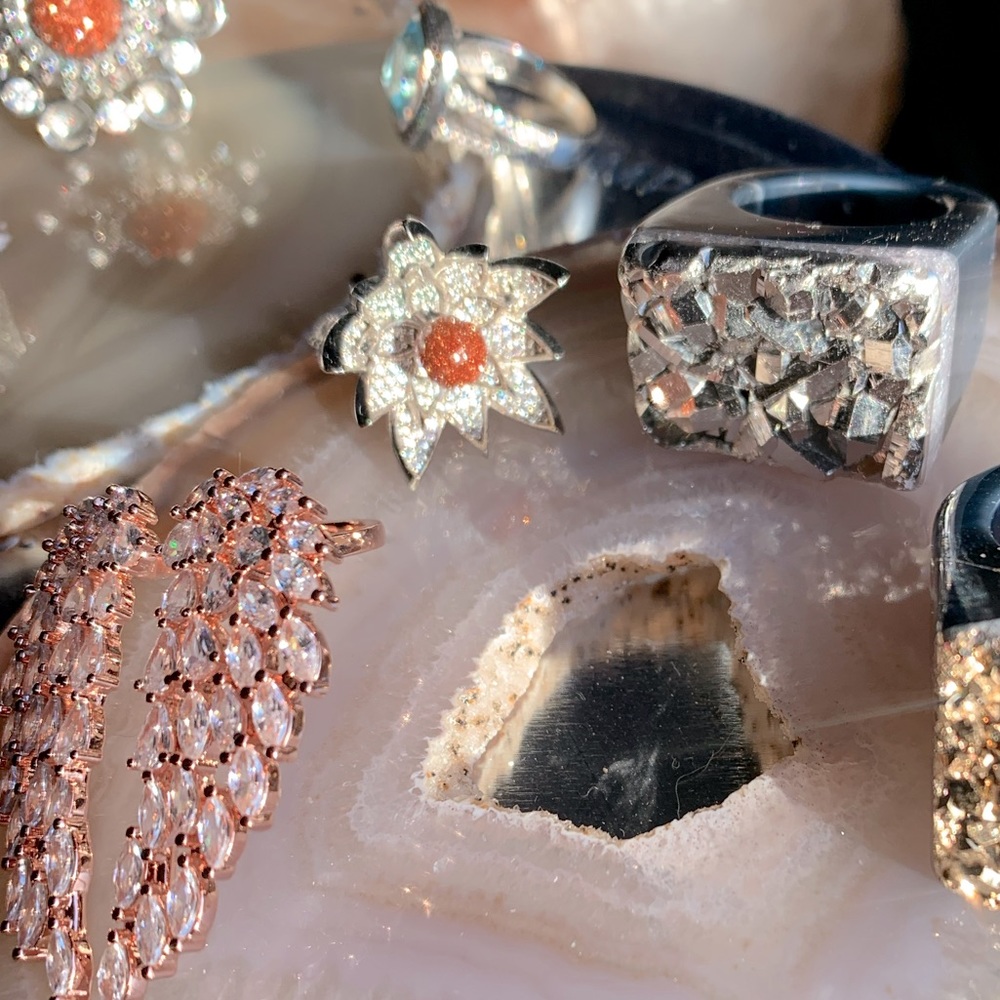 Hespera ring